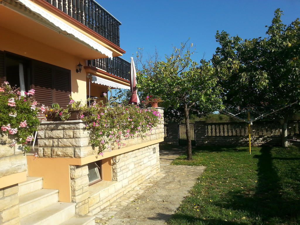 Apartments Santa Barbara Biograd Na Moru Luaran gambar