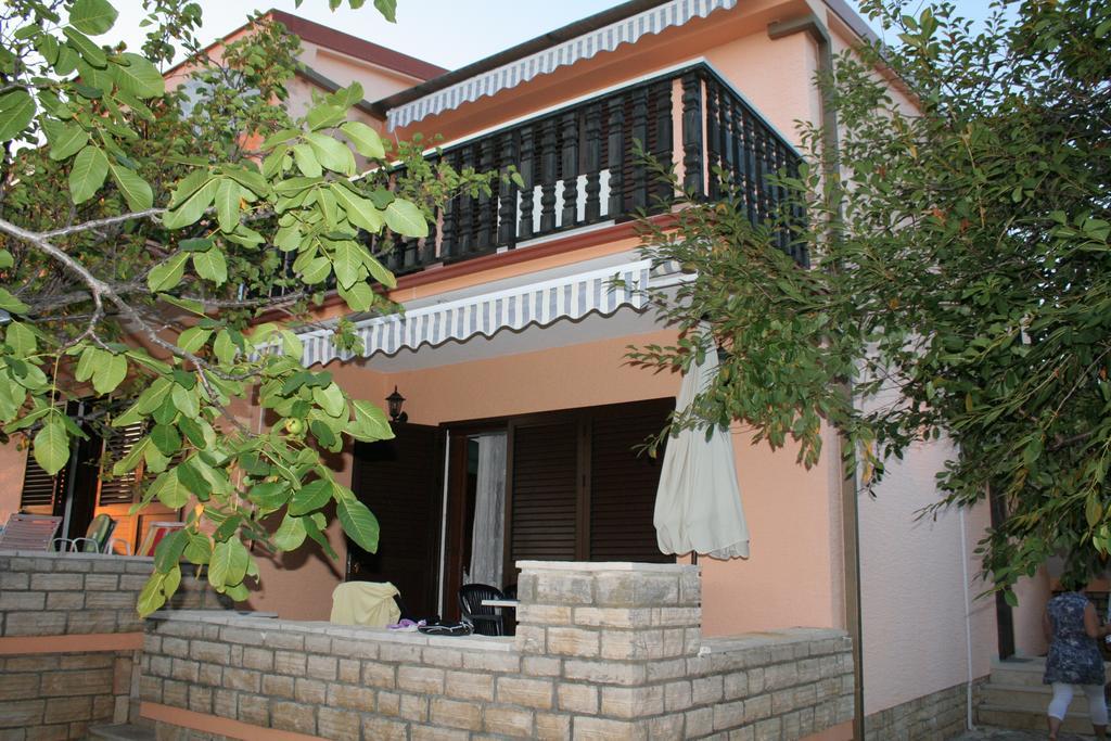 Apartments Santa Barbara Biograd Na Moru Luaran gambar